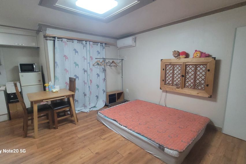 한옥마을 블루하우스