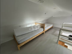 Fully furnished ocean view apartment in front 9th image