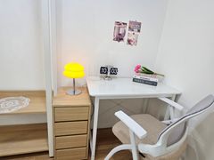 Deluxe Room, 100m from Sinnonhyeon Station 4th image