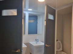 Room 310 3th image
