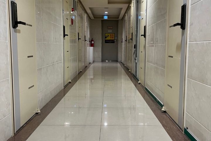 여성용 외창룸 공용욕실 5번째 이미지