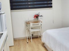 Suyu Station Fully Furnished Unit (B2) 2th image