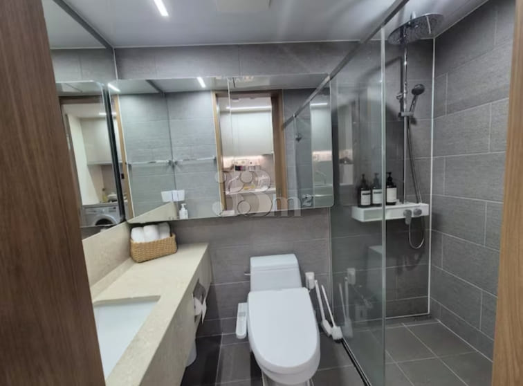An attractive accommodation with a sea view. 6th image