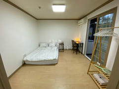 Best value-for-money studio apartment in Insa 1th image