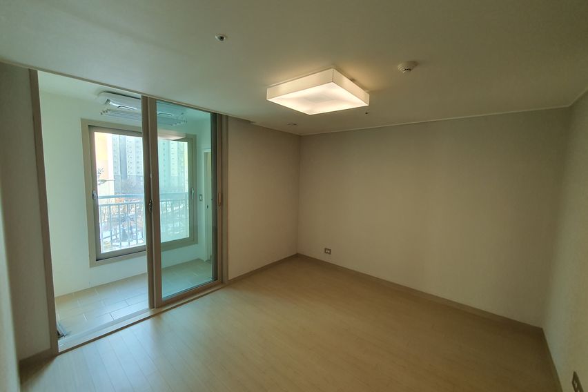 지제역29평3룸아파트