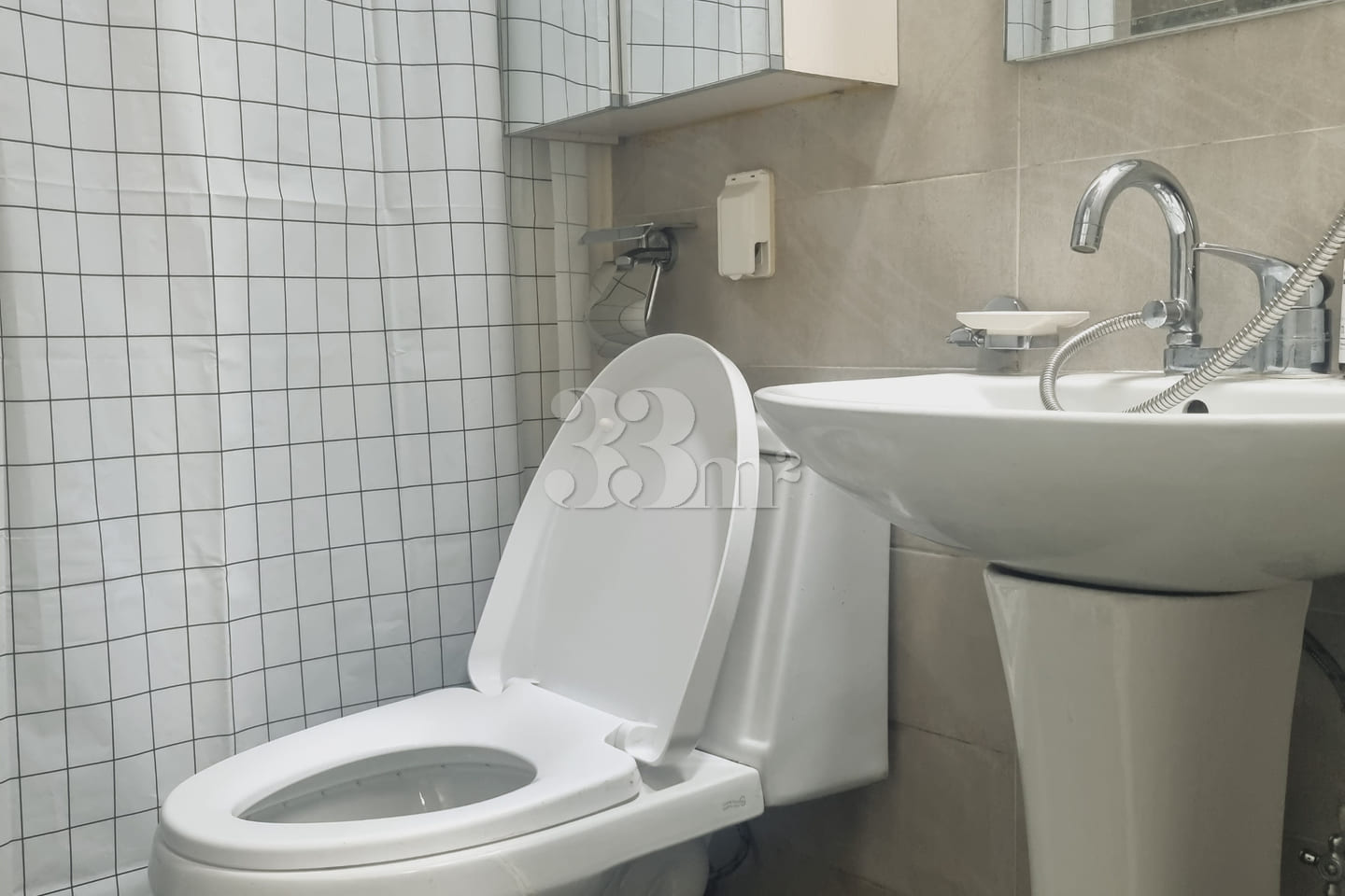 Studio apartment, 1-minute walk from Sillim S 7th image