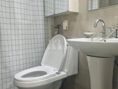 Studio apartment, 1-minute walk from Sillim S 7th image