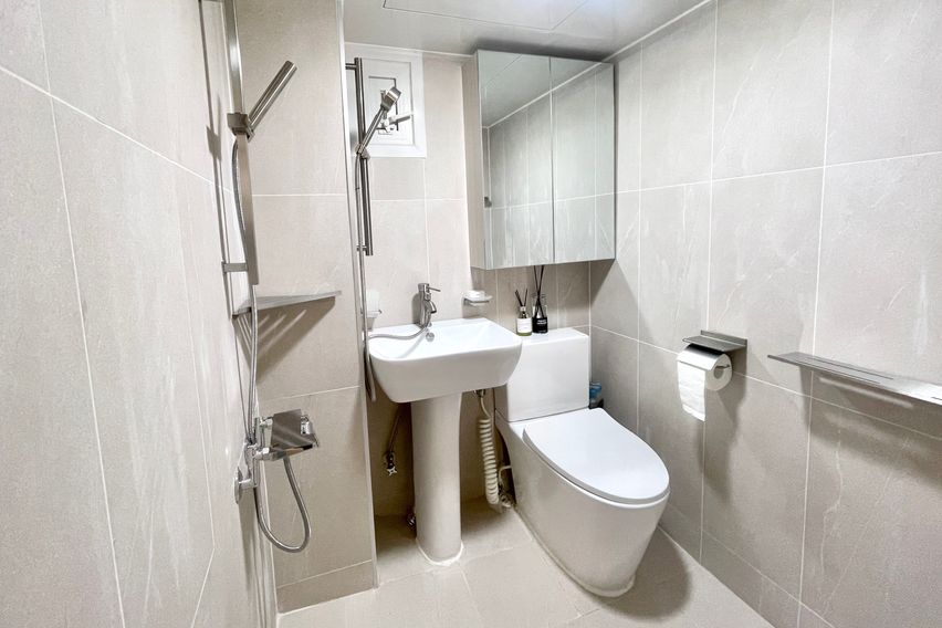 신촌역 리모델링 303