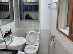 Convenient parking, studio apartment ๐ก105 12th image