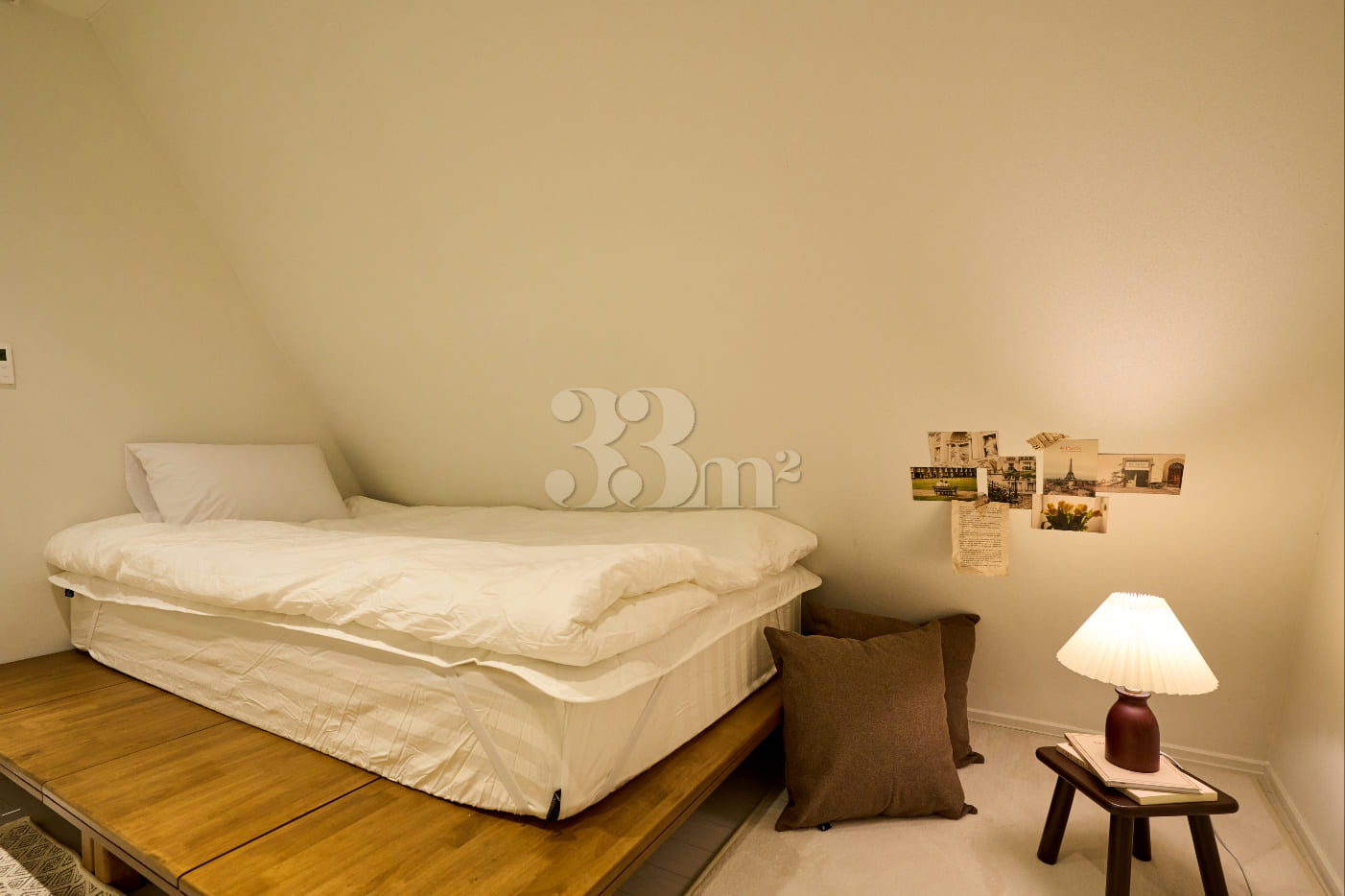 5th Floor_3 People, 2 Beds + Terrace 13th image