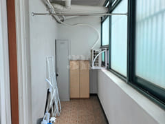 Verified-review studio apartment near Hongik  13th image