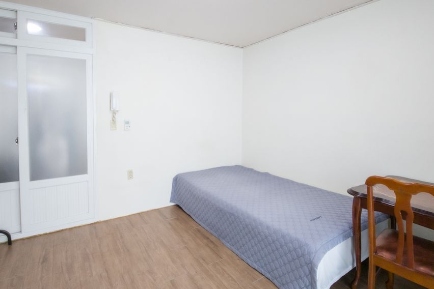 통영진우원룸 D호