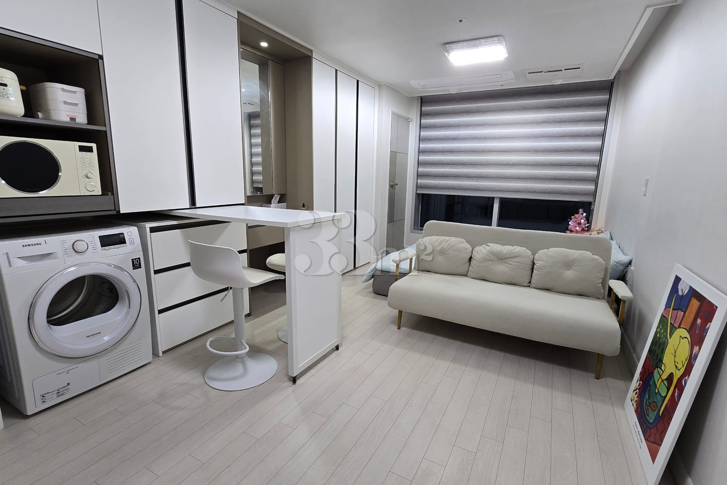 Officetel 1 minute from Jungang Station 2th image