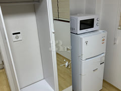 Fully furnished studio apartment in a double- 4th image