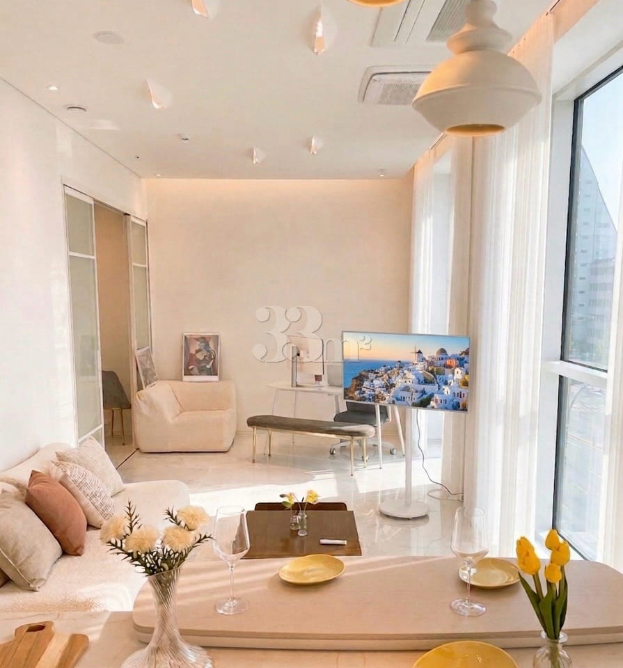 Newly built suite near Cheongdam Intersection 2th image