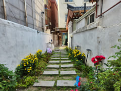 Hyehwa Station. Near Seoul National Universit 4th image