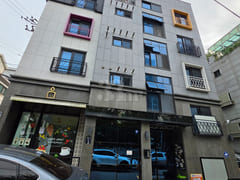 Bongcheon Station: Stylish & Fully Furnished 15th image
