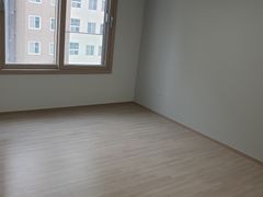 Oryudong Station, 3 rooms, sleeps 4 3th image