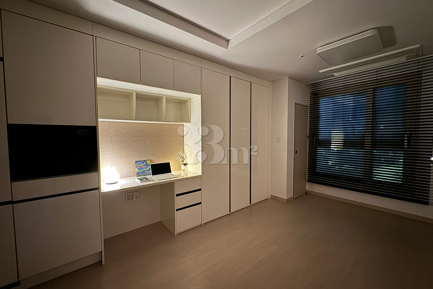 Fully furnished unit near the National Tax Se 0th image