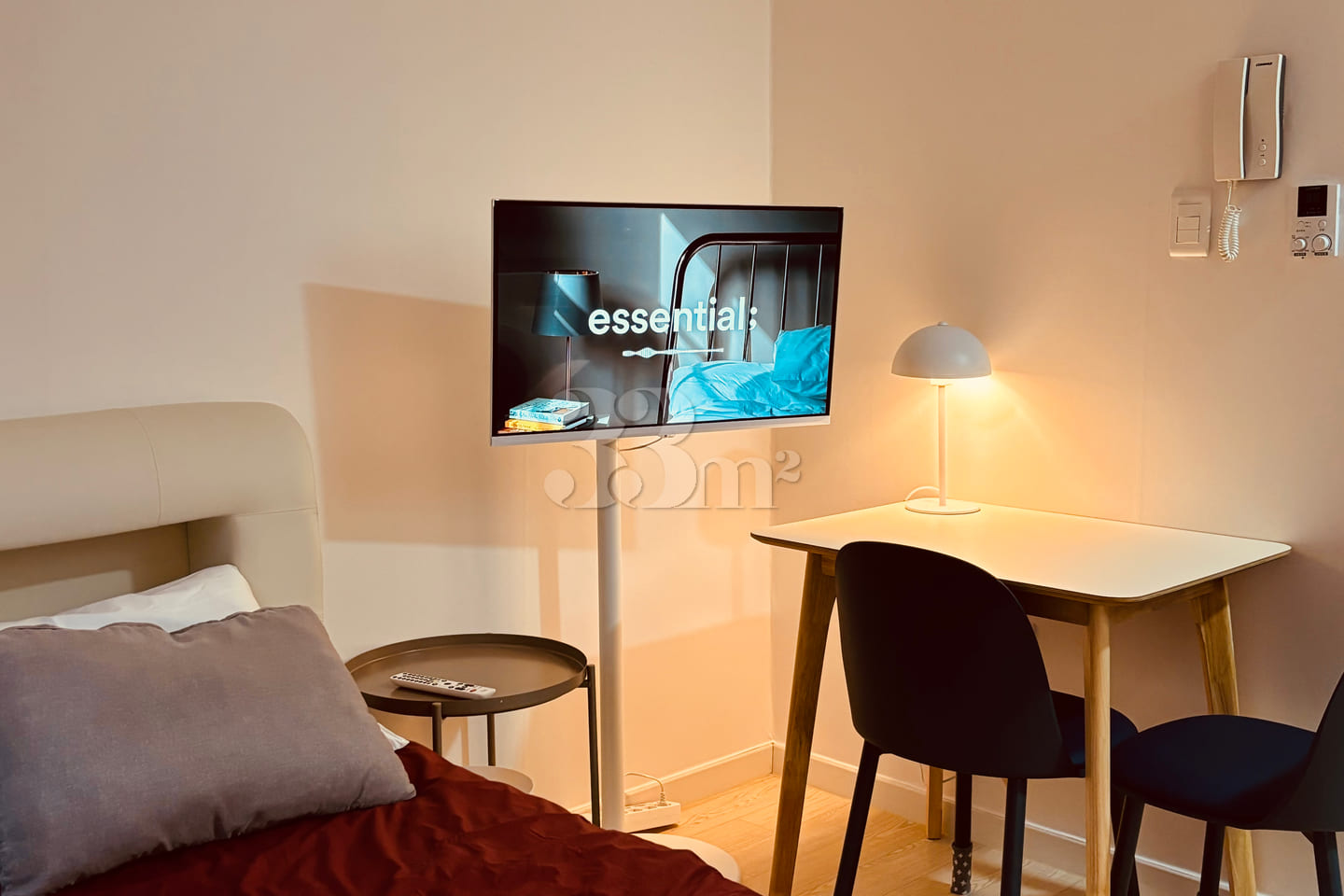 New 3-story studio apartment, 3 minutes from  3th image