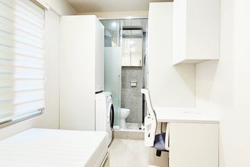 Newly built, fully furnished, high-quality st