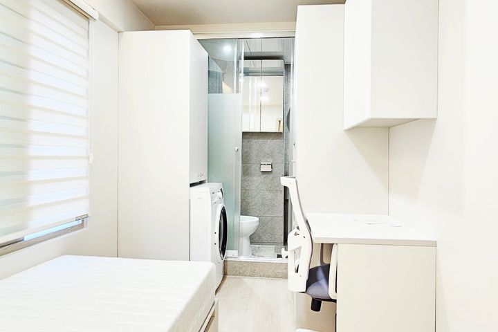 Newly built, fully furnished, high-quality st 0th image