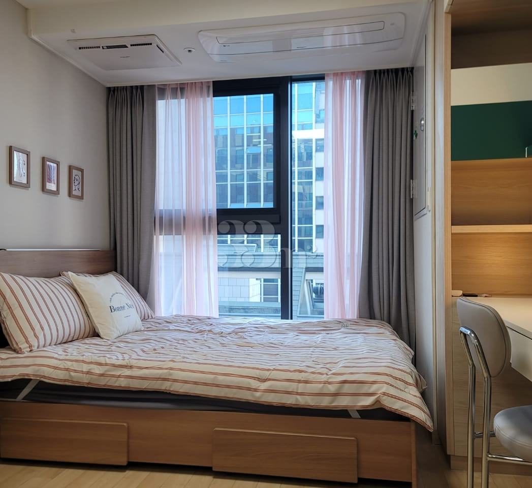 🩶 Myeongdong Stay 92 with an Atmospheric Vie 6th image