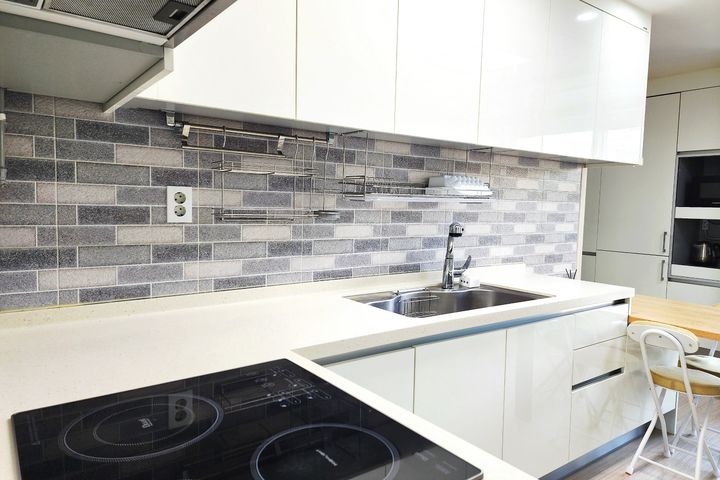 Two-bedroom apartment with full options, 5-mi 9th image