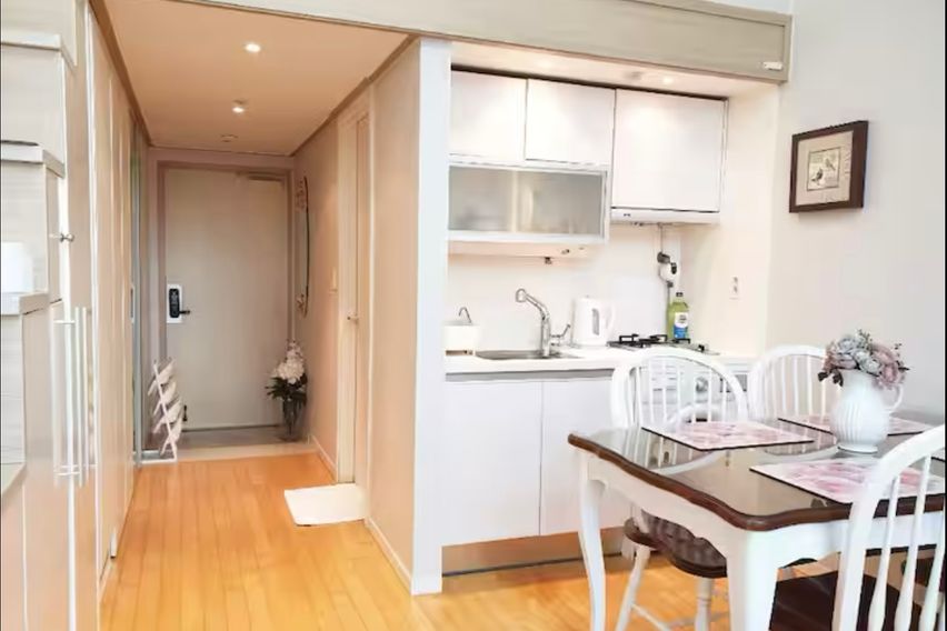 정자역1분/청결한숙소