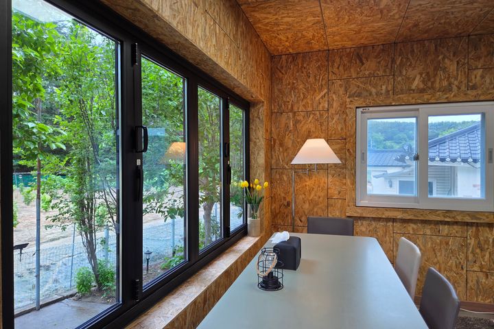 Detached rural house, 10-minute walk to the b 1th image