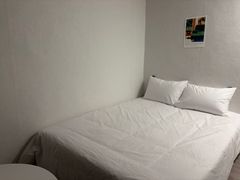 Basic Room 17th image