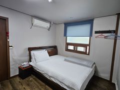 Gwangalli Beach Hyumotel 1th image