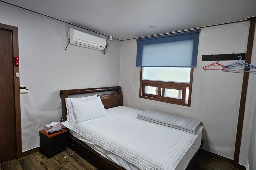 광안리 바닷가 휴모텔 1번째 이미지