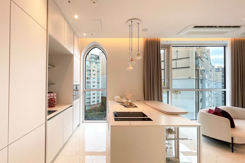 청담사거리 신축스위트룸