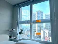 1-bedroom, new construction, near subway stat 3th image