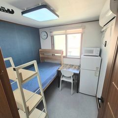 A quiet room on the fourth floor Unit Image