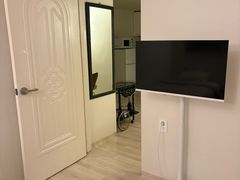 Two-room apartment, 3 seconds from Achasan St 3th image