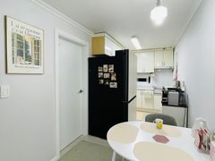 Three-room apartment, 7 minutes from Gangneun 10th image