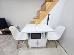 Remodeled, neat duplex 3th image