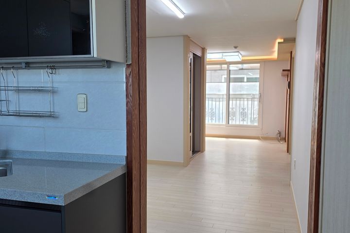 Great short-term rental in a nearly new build 8th image