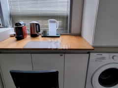 Riverside fully furnished studio, 2nd floor ( 4th image
