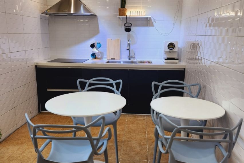 논현역6번출구 강남논현