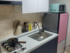 Clean and quiet studio apartment 4th image