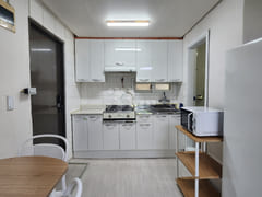 Home In Hongdae 7th image