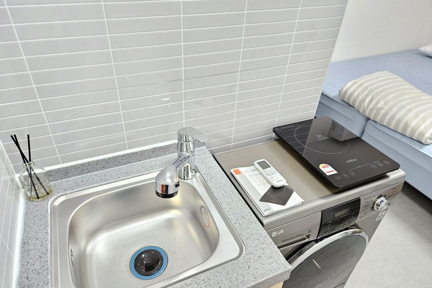 밝고깔끔한 원룸 2인실 10번째 이미지