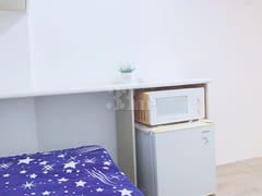 Corner Room 4th image