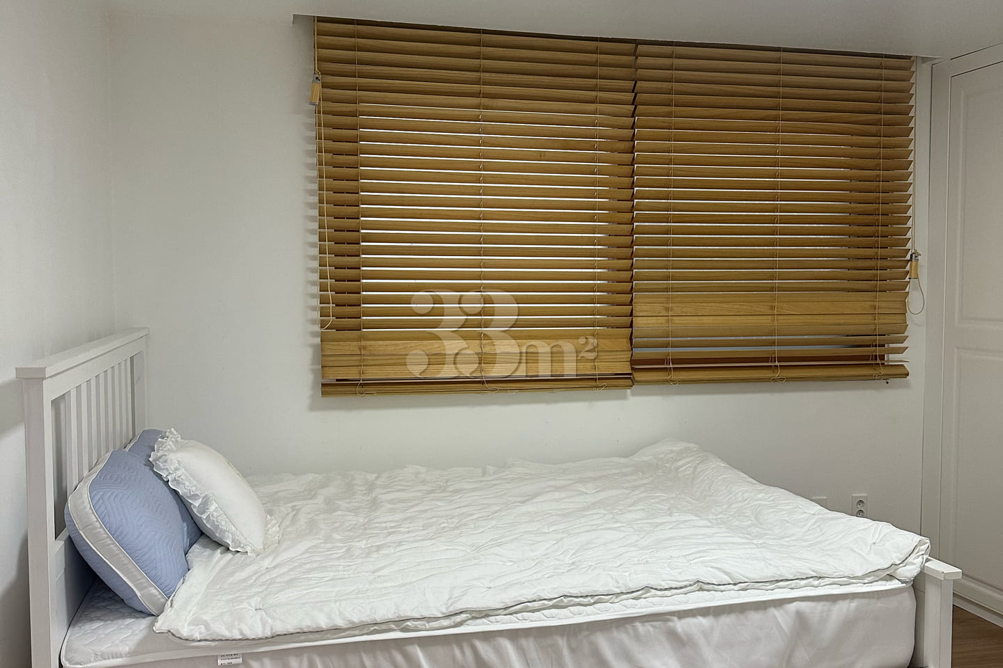 Clean three-room apartment in Wadong 0th image