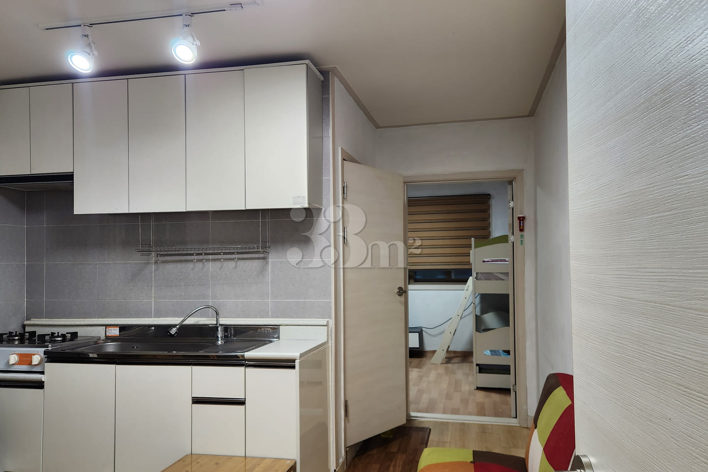 Neat, fully furnished unit near Incheon Court 6th image