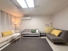 Clean and airy 3-room unit 1th image