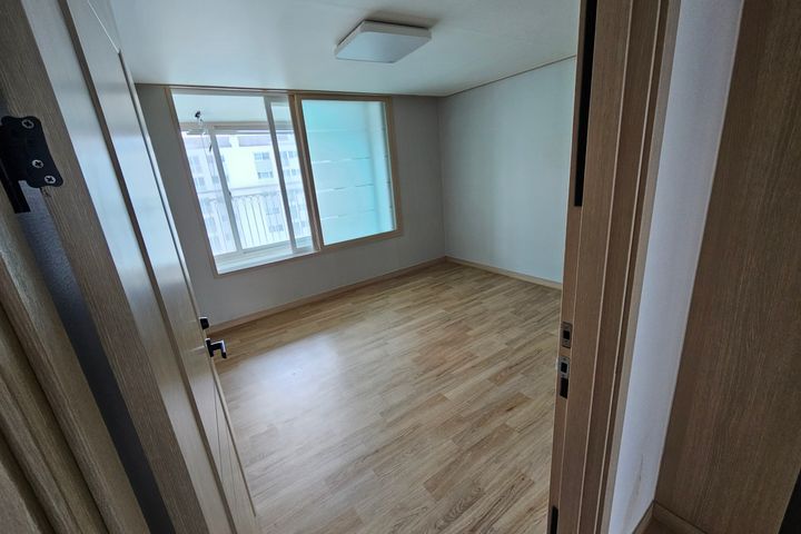 Entire apartment in Cheonan 4th image